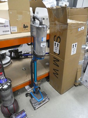 Lot 3186 - Shark Duo Clean Anti-hair wrap vacuum cleaner