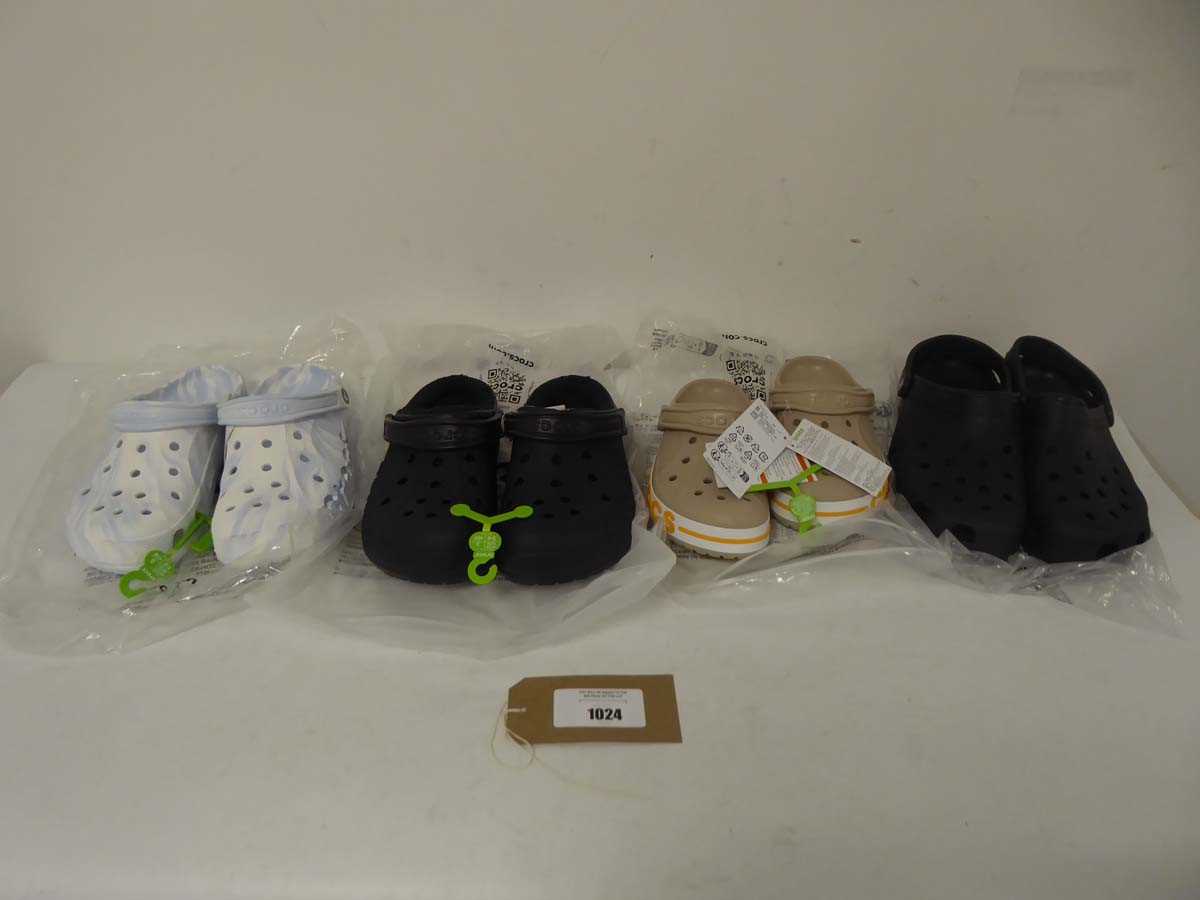Lot 1024 - 4x Pairs of Crocs in various styles