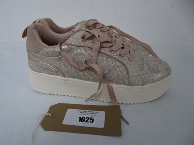 Lot 1025 - KG Kurt Geiger snakeskin effect platform...