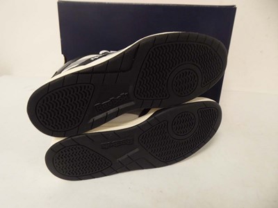 Lot 1029 - Reebok royal BB4500 HI2 trainers in white size...