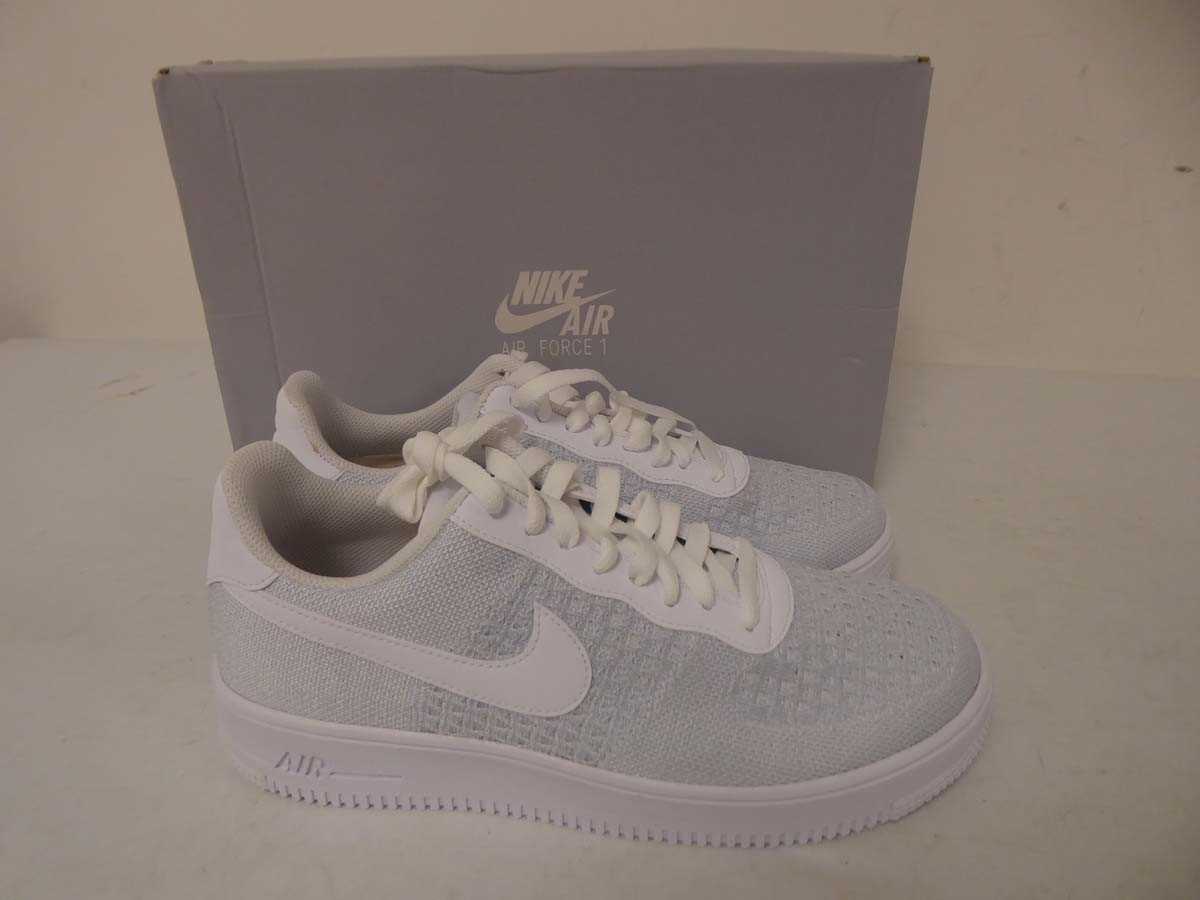 Lot 1035 - Nike air force 1 flyknit 2.0 trainers in white...