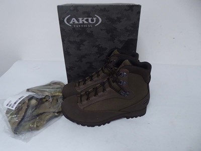 Lot 1038 - AKU Tactical combat hi boots size 8L - boxed