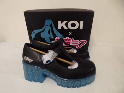 Lot 1040 - Koi X Hatsune Miku near futures glitter mary...