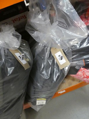 Lot 3100 - x18 pairs of English laundry trousers