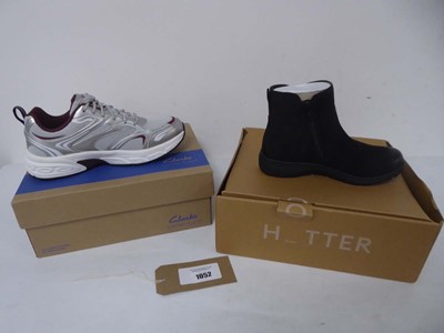 Lot 1052 - Clarks axcel walk trainers UK5 & Hotter derby...