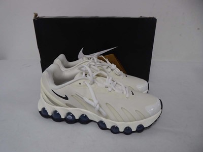 Lot 1905 - Nike iar max DN8 trainers in off white size...