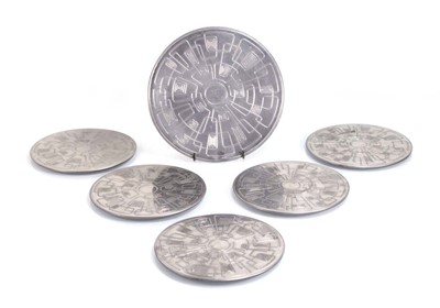 Lot 282 - A set of five small and one large stainless...