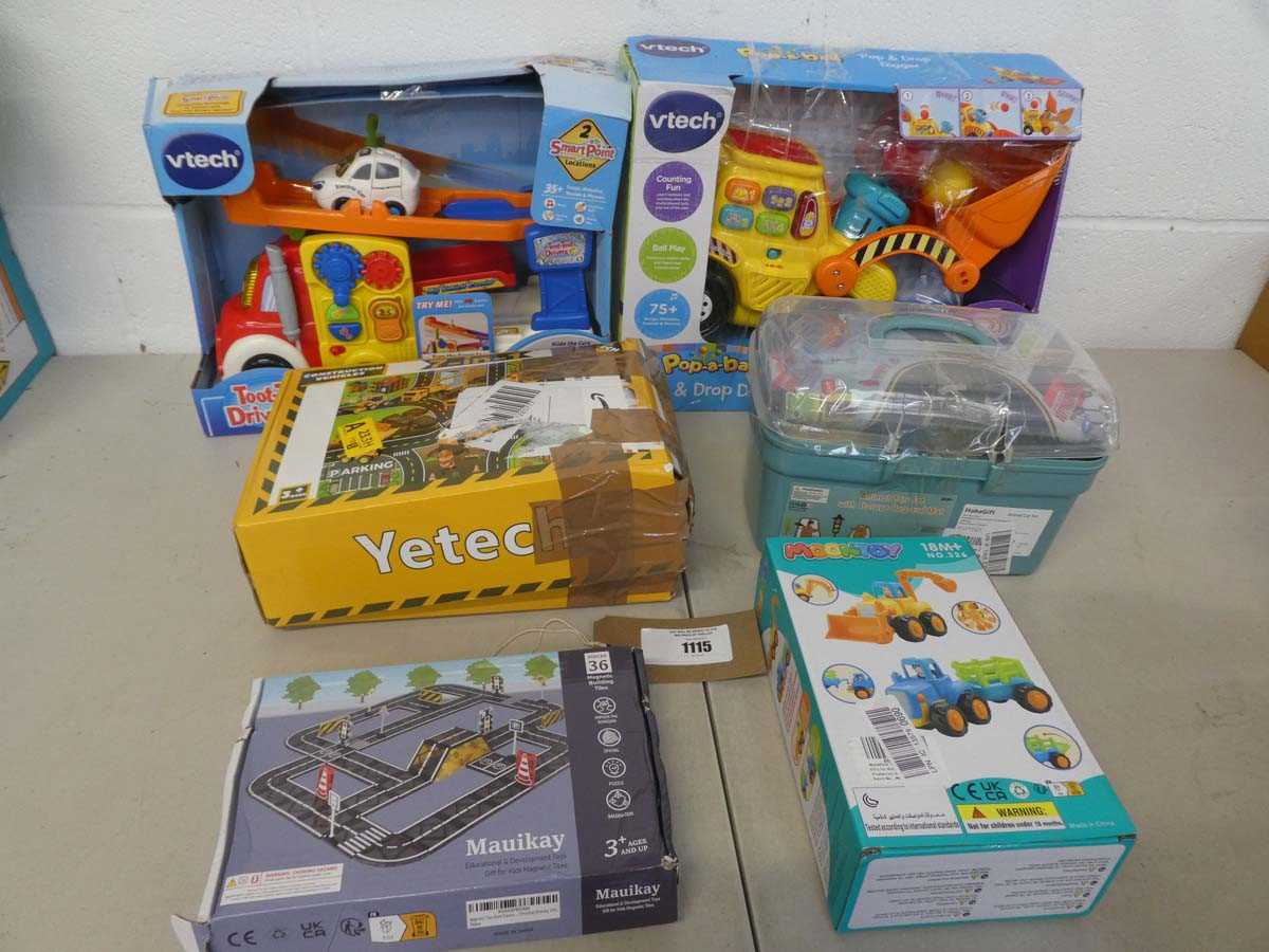 Lot Selection of toddler toys incl. Vtech Toot...