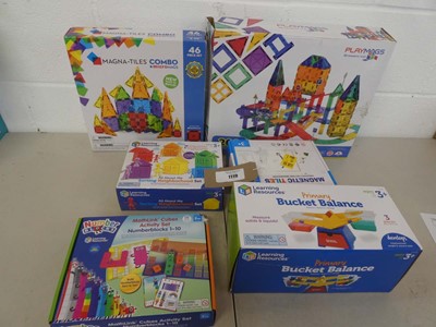 Lot Selection of magnetic tiled toys incl....