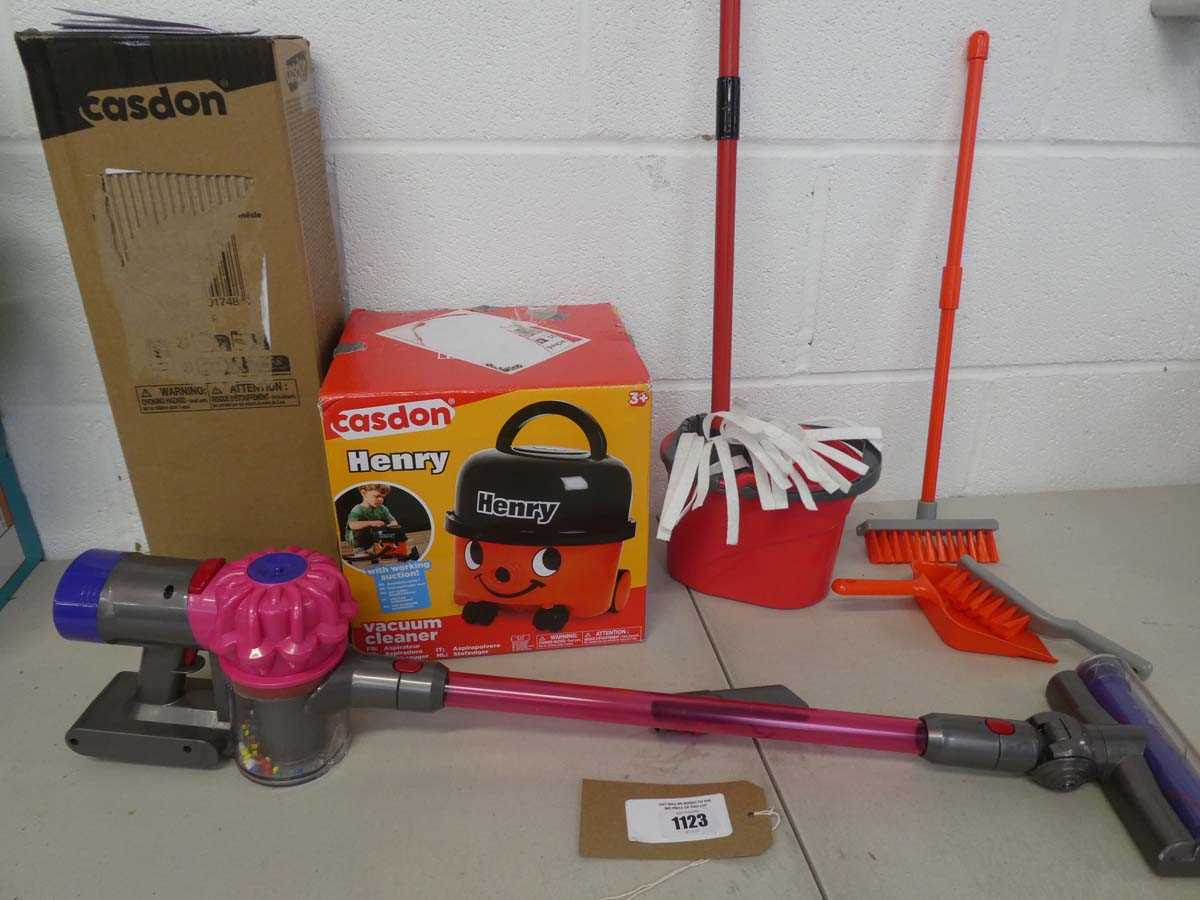 Lot Casdon Henry mop, bucket, broom, dustpan and...