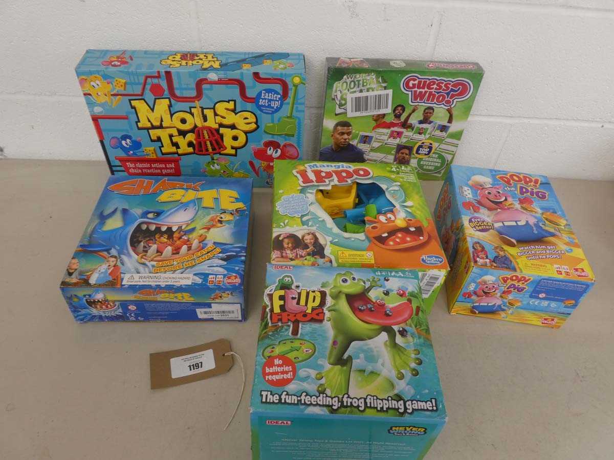 Lot Selection of childrens games incl. Mouse Trap,...