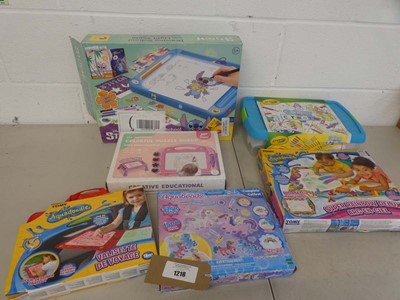 Lot Selection of kids drawing accessories incl....