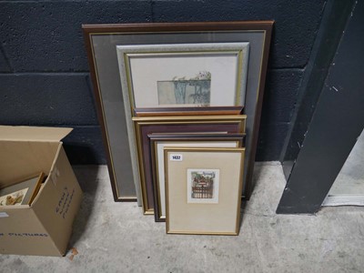 Lot 1432 - Assorted prints incl. map of Hertfordshire,...