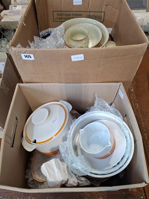Lot 1475 - 2 boxes of various ceramics