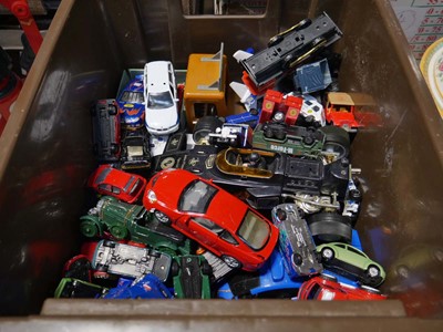 Lot 1505 - Assorted play worn loose Die Cast vehicles in...