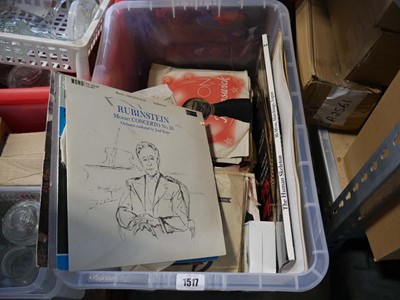 Lot 1517 - Clear plastic crate of gramophone records