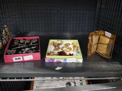 Lot 1548 - Cage containing costume jewellery, brooches...