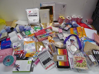 Lot 3511 - Large bag of art, craft and stationery