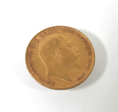 Lot 417 - An Edward VII half sovereign dated 1907