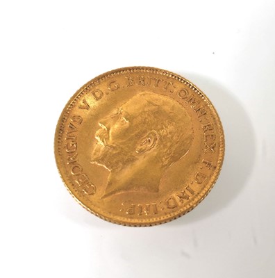 Lot 418 - A George V half sovereign dated 1913