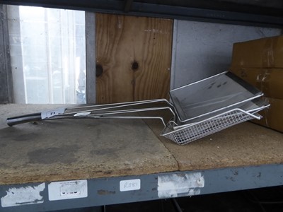 Lot 71 - 3 Fryer skimmer baskets