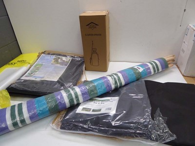 Lot 3531 - Windbreak, 3 pond liners and 5L garden sprayer
