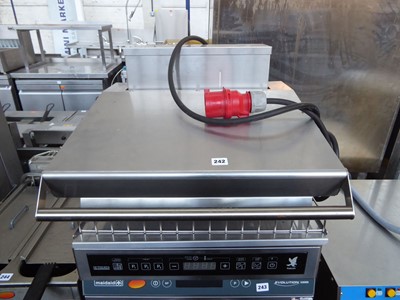 Lot 242 - 58cm electric Falcon HI.Touch rise & fall...