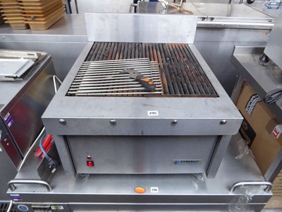 Lot 295 - 60cm electric Synergy SG630 grill