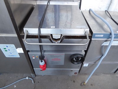 Lot 335 - 60cm electric Falcon tilt-top bratt pan
