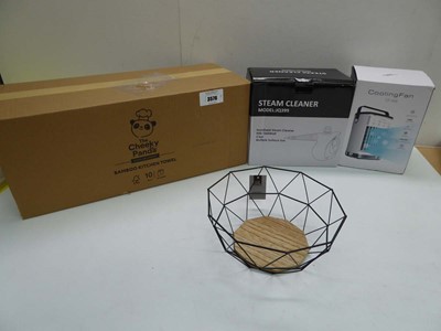 Lot 3576 - The Cheeky Panda box of 10 rolls kitchen towel,...