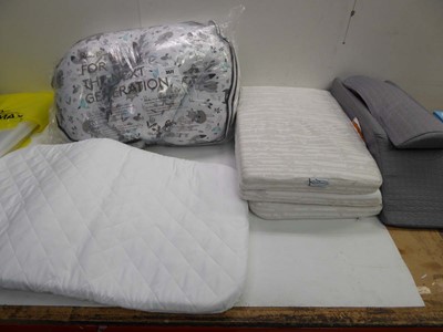 Lot 3577 - Pregnancy pillow, crib and cot mattresses and...