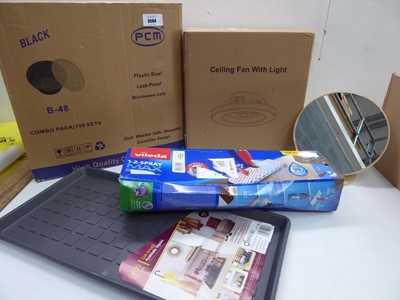 Lot 3584 - Box of plastic lidded bowls, Ceiling fan with...