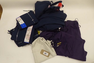 Lot 3473 - x15 32 degrees heat clothing items