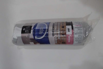 Lot 3487 - Hotel Grand down alternative duvet