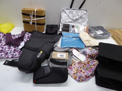 Lot 3632 - Rhinoware backpack, iPad sleeve, tote bag,...