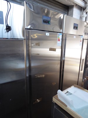 Lot 404 - 72cm Arctica HED236 single door freezer