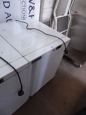 Lot 406 - 60cm Arctica HEC908 under counter single door...