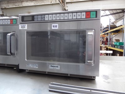 Lot 532 - 32cm Panasonic NE1853 microwave oven
