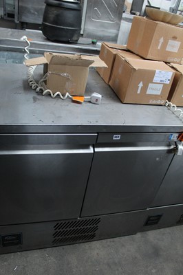 Lot 553 - 90cm Williams H10CTHGNP65 2 door counter fridge