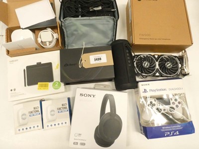 Lot 2439 - Mixed lot to include Motorola FW500 back-up...
