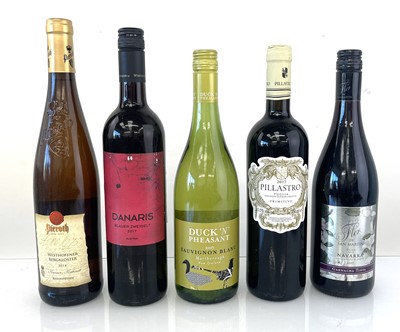 Lot 362 - 11 bottles, 2x Eden Grove Shiraz 2018 SE...