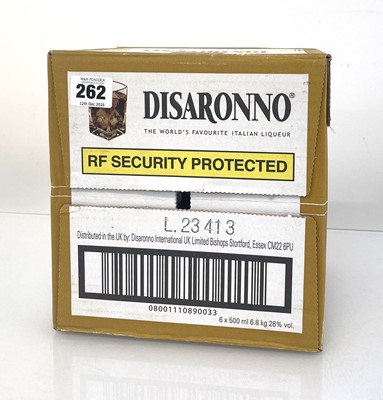 Lot 262 - A box of 6 bottles of Disaronno Originale...