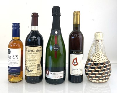 Lot 265 - 5 bottles, 1x Vinho da Madeira Doux Doce Sweet...
