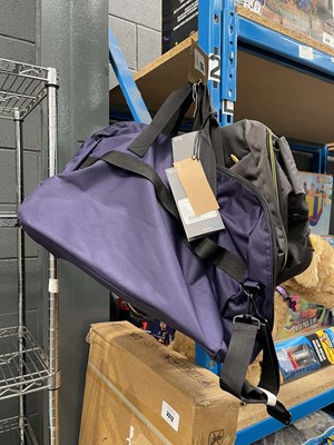 Lot 3360 - 2x Tripp travel bags