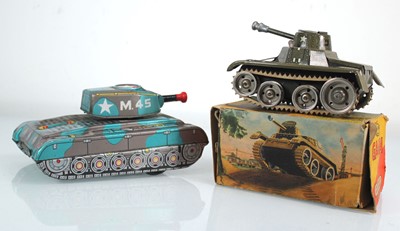 Lot 165 - A West German Gama tinplate tank, boxed and a...