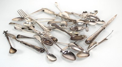 Lot 443 - A mixed group of silver including a Kings...