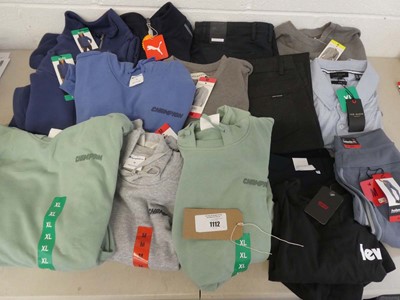 Lot 1112 - Approx. 15 branded items of clothing to...