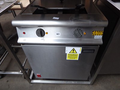 Lot 621 - 60cm electric Falcon twin tank fryer with 2...