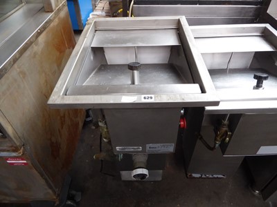 Lot 629 - IMC waste disposal unit