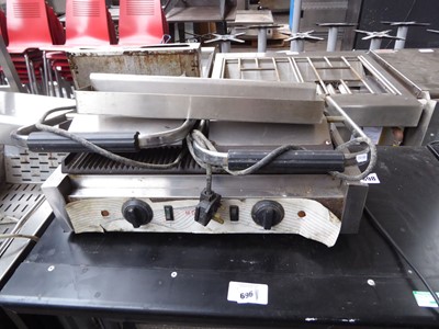 Lot 698 - 60cm electric 2-sided double contact grill